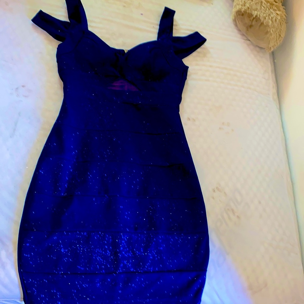 cute Blue sparkly dress!